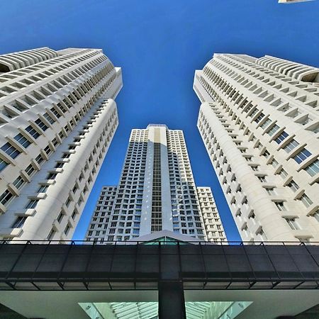 Alfred Sky Smart Apartment 29Th Spa Included Скопье Экстерьер фото