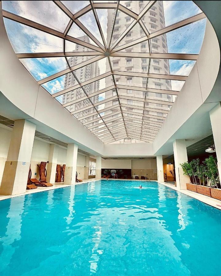 Alfred Sky Smart Apartment 29Th Spa Included Скопье Экстерьер фото