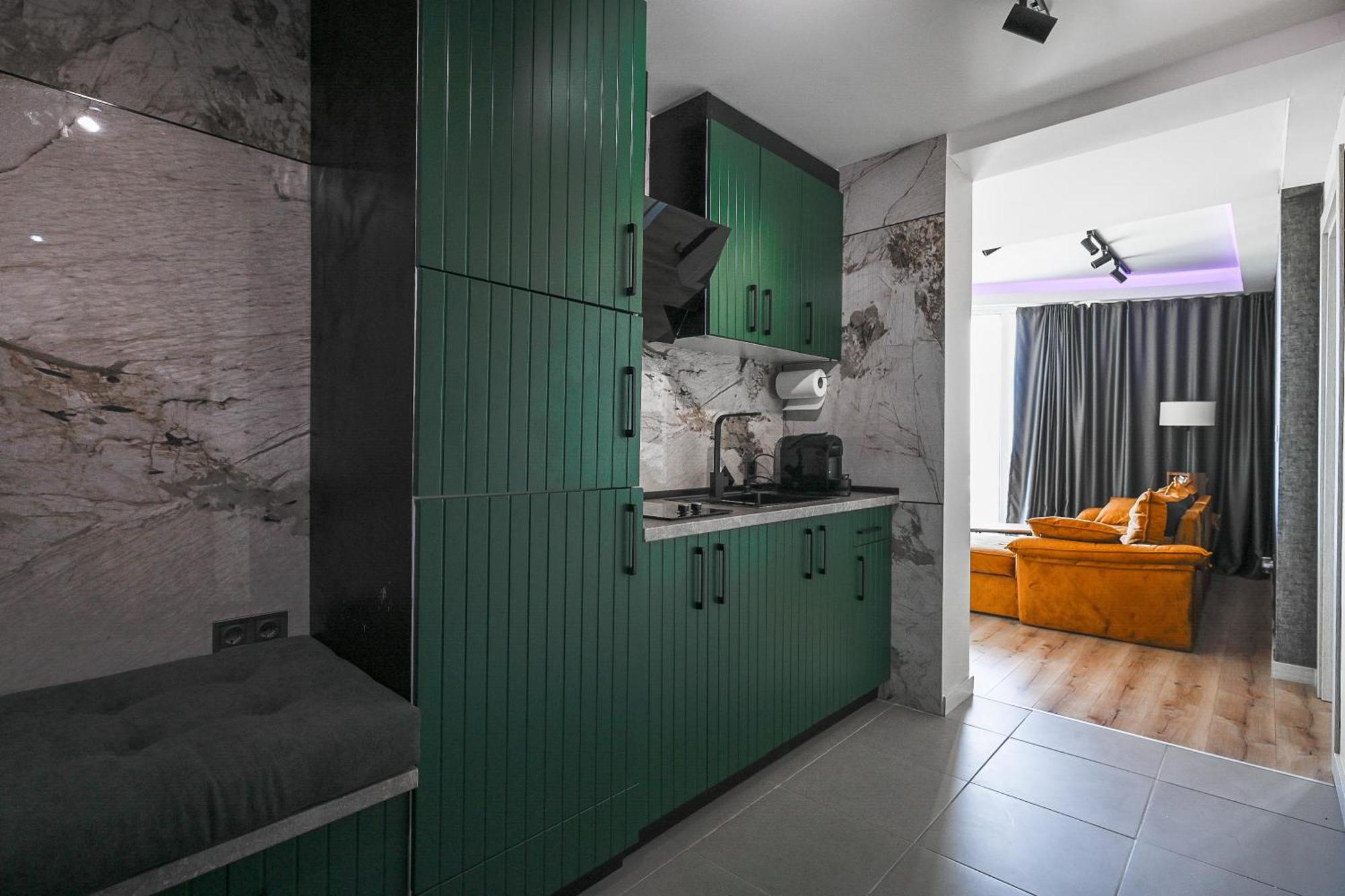 Alfred Sky Smart Apartment 29Th Spa Included Скопье Экстерьер фото
