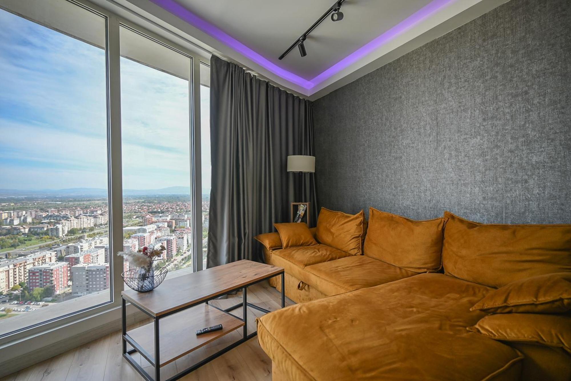 Alfred Sky Smart Apartment 29Th Spa Included Скопье Экстерьер фото
